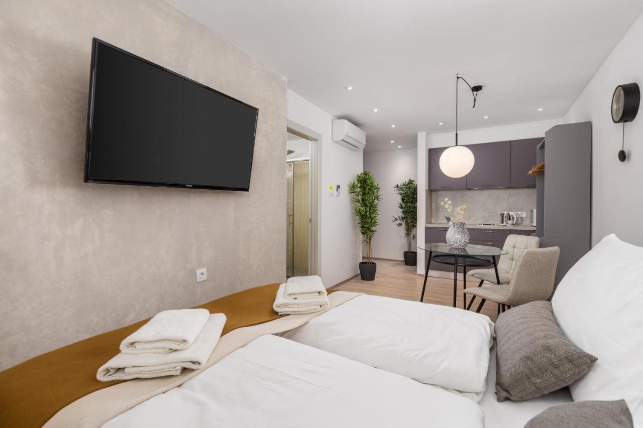 Apartments Penkala 2 Rijeka Bagian luar foto